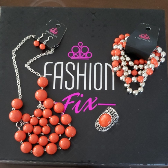 Paparazzi Jewelry - Paparazzi Fashion Fix